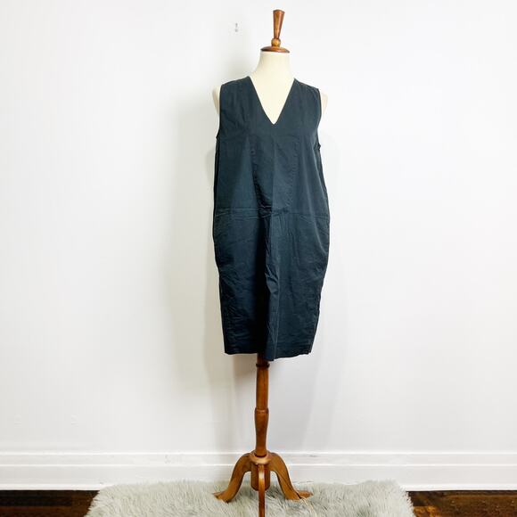 Everlane black shift dress v-neck with pockets Size 8 - Picture 3 of 7
